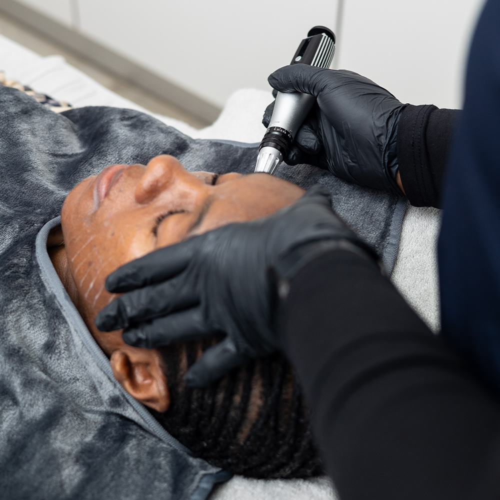 Dr Bontle Medical Aesthetics - Professional Setting